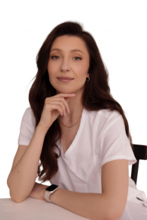 Уракова Анна Валерьевна