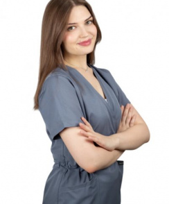 Гончарова Эвелина Юрьевна стоматолог