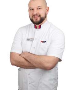 Таривердов Олег Александрович невролог