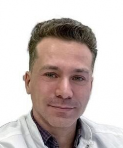Семищев Роман Сергеевич уролог
